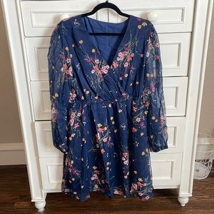 CupShe long sleeve floral dress. New with tags. Size XL.